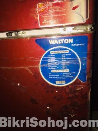 walton fridge
